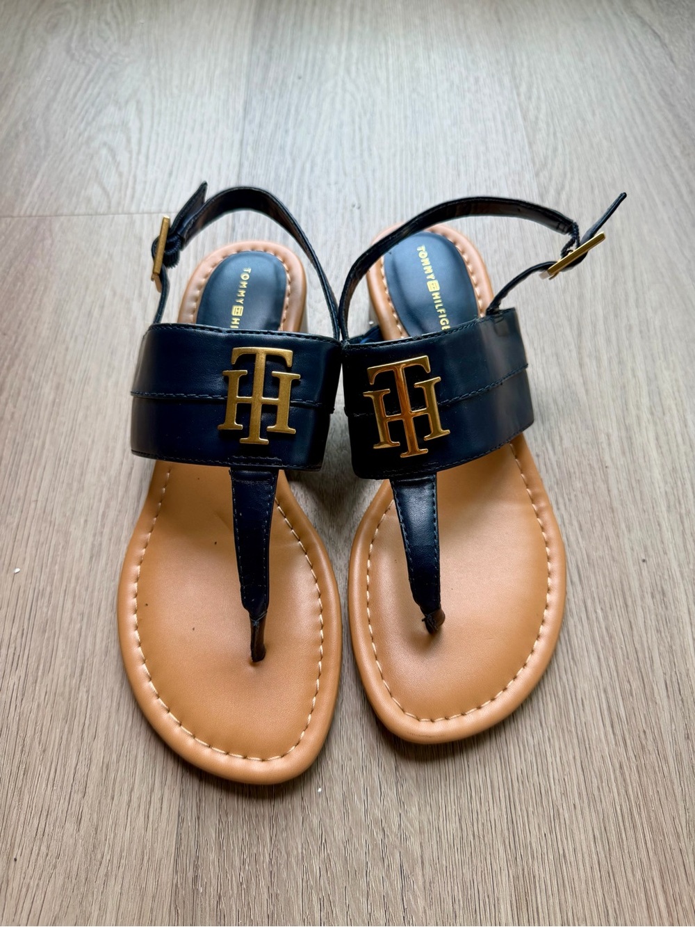 Tommy Hilfiger Navy Blue T-Strap Sandals with Gold Logo Accent